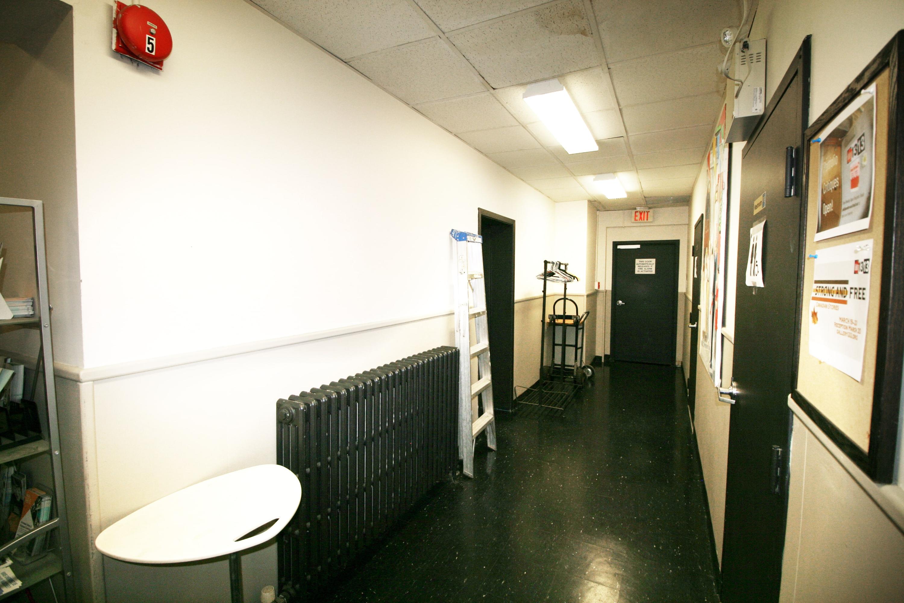 












1313 Queen Street West

,
Toronto,




ON
M6K 1L8

