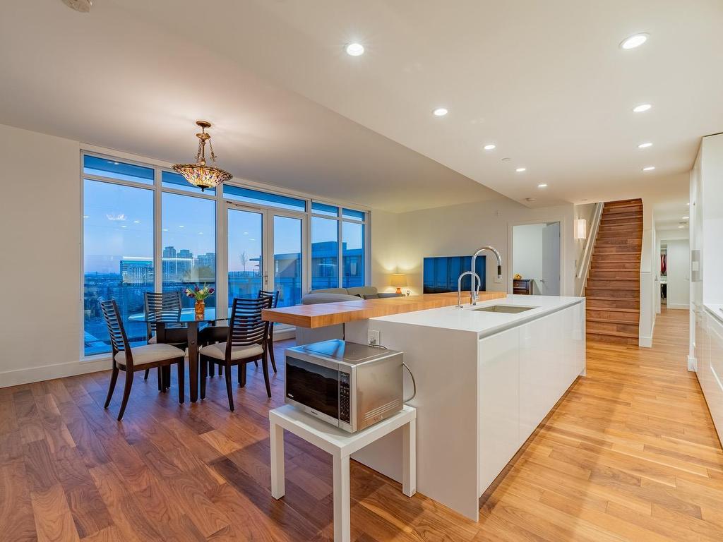












607/ 608-7428 ALBERTA STREET

,
Vancouver,




BC
V5X 0J5

