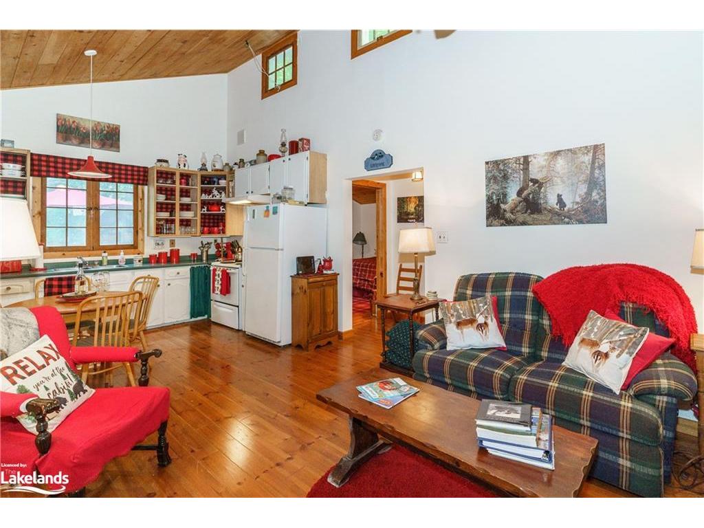 









3313


Maple Ridge

Drive,
Dorset,







ON
P0A 1E0

