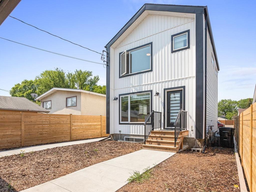 












#2 11535 84 ST NW

,
Edmonton,




AB
T5B 3B6

