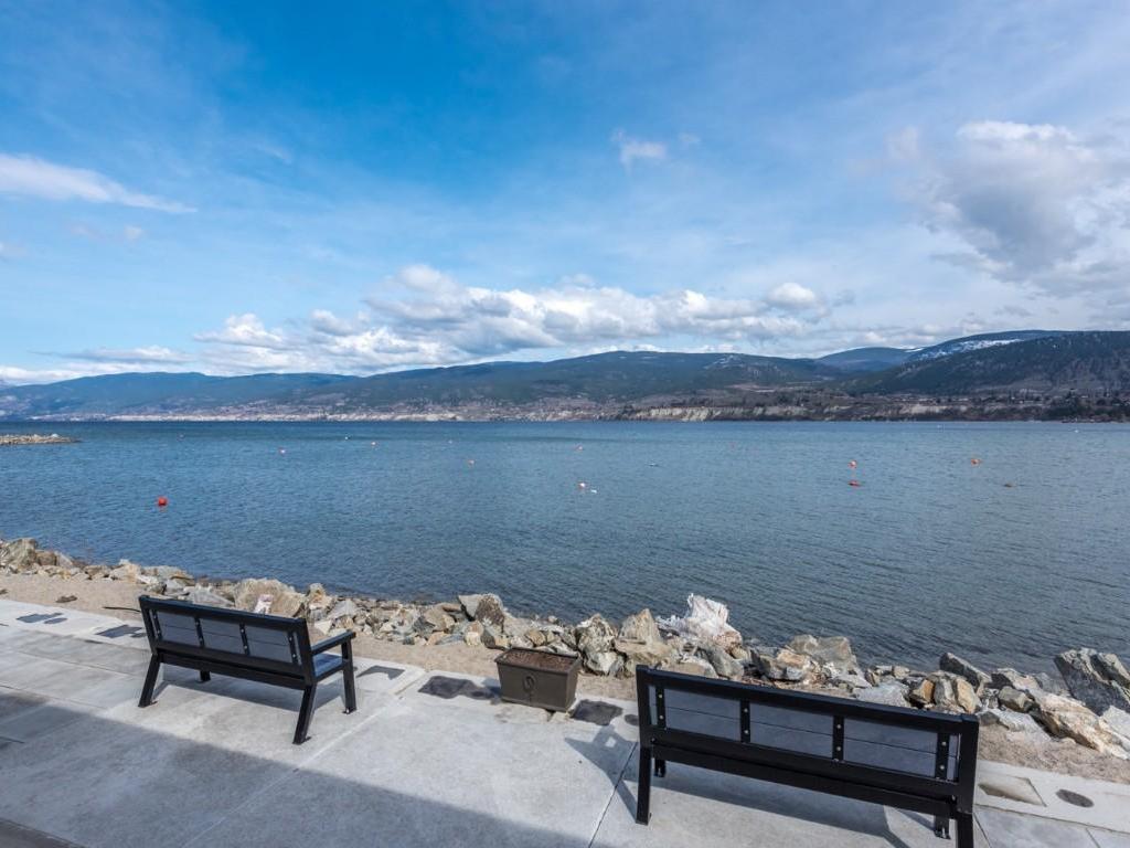 









514


Red Wing

Drive,
Penticton,




BC
V2A 8N7

