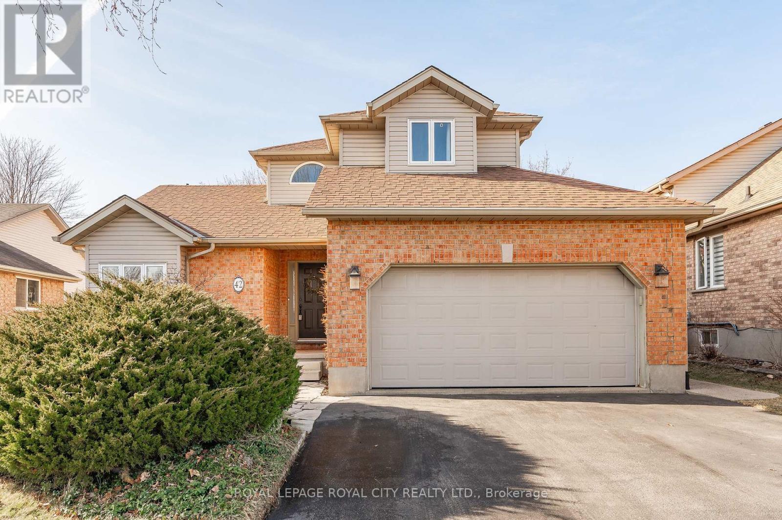 












42 PEARTREE CRES

,
Guelph,




Ontario
N1H8J2

