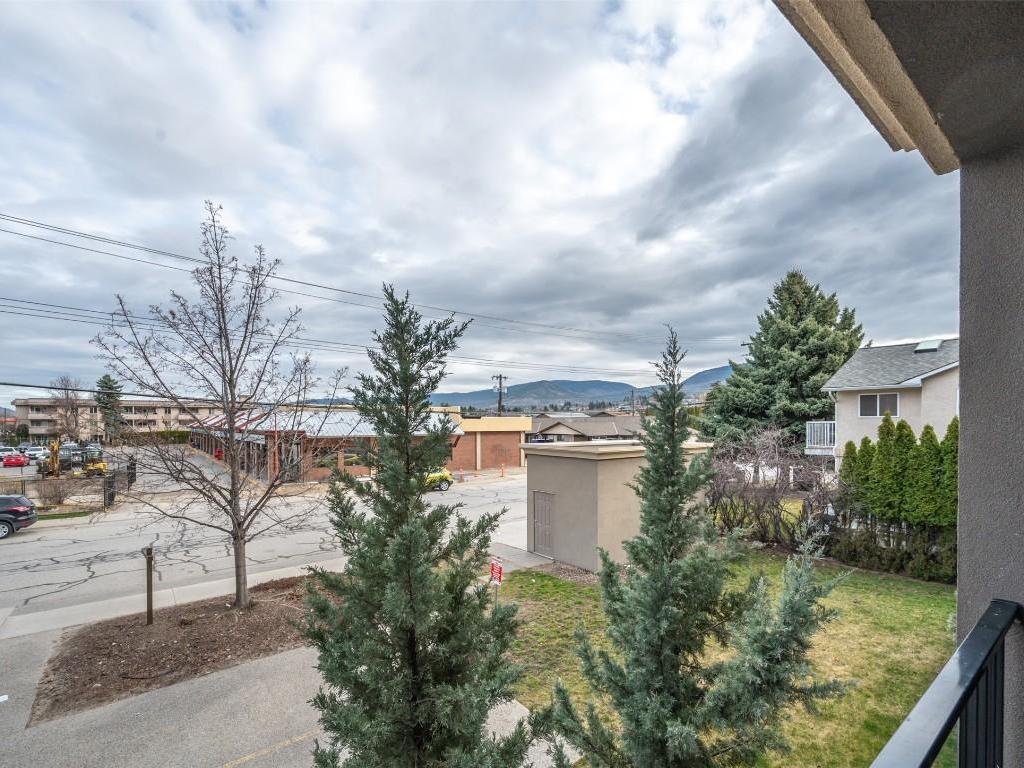 









250


Waterford

Avenue, 111,
Penticton,




BC
V2A 3T8

