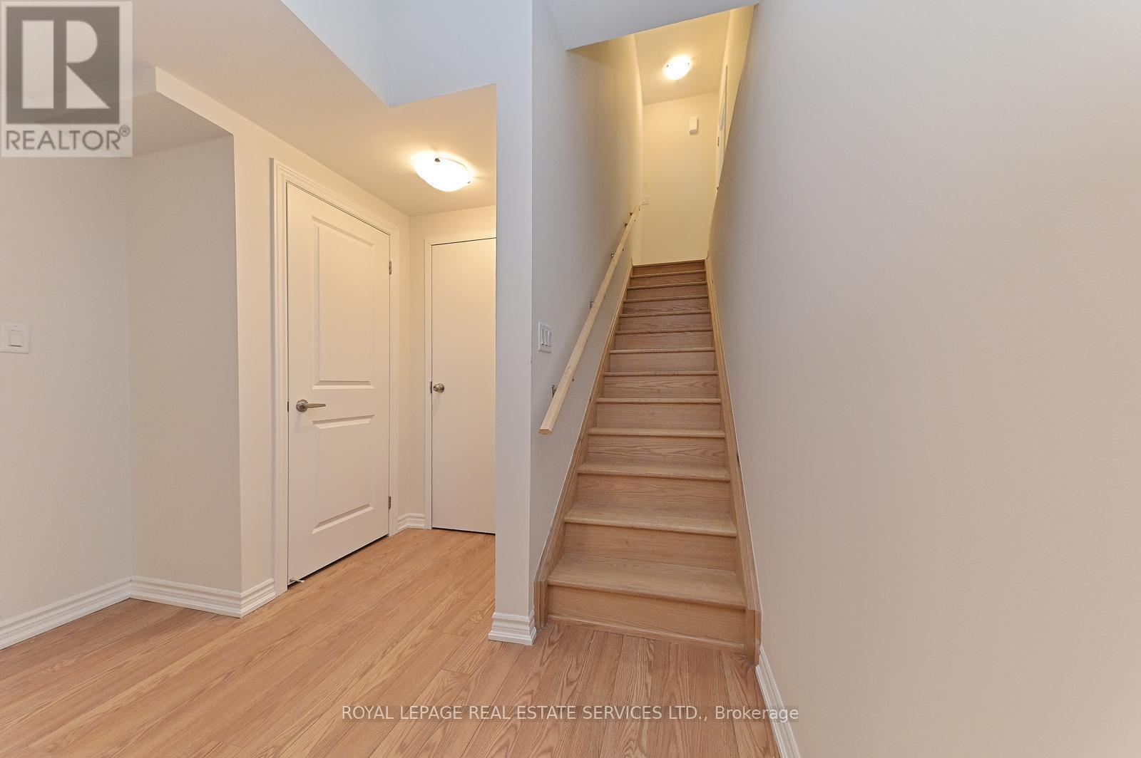 












LOWER - 46 BANNISTER ROAD

,
Barrie,




Ontario
L9J0L7

