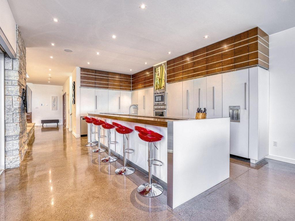 









79


Ch. Fraser

,
Gatineau (Aylmer),




QC
J9H2H1

