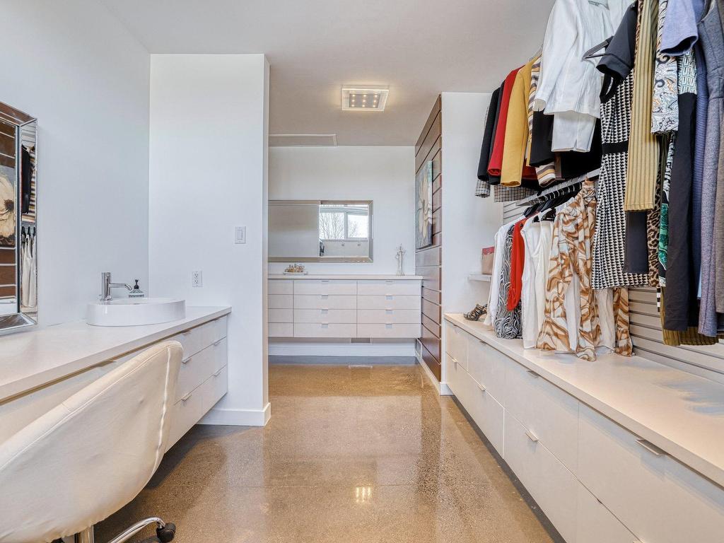 









79


Ch. Fraser

,
Gatineau (Aylmer),




QC
J9H2H1

