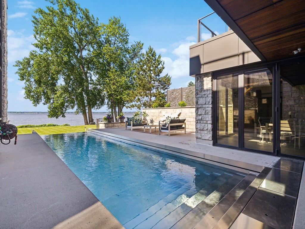 









79


Ch. Fraser

,
Gatineau (Aylmer),




QC
J9H2H1

