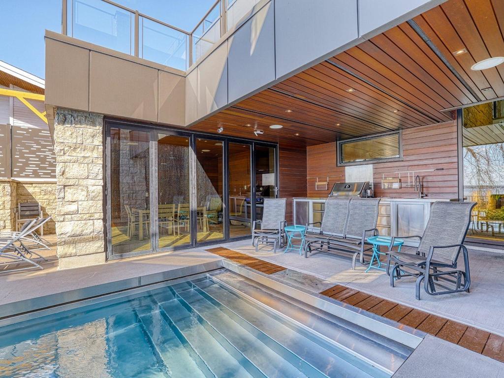 









79


Ch. Fraser

,
Gatineau (Aylmer),




QC
J9H2H1

