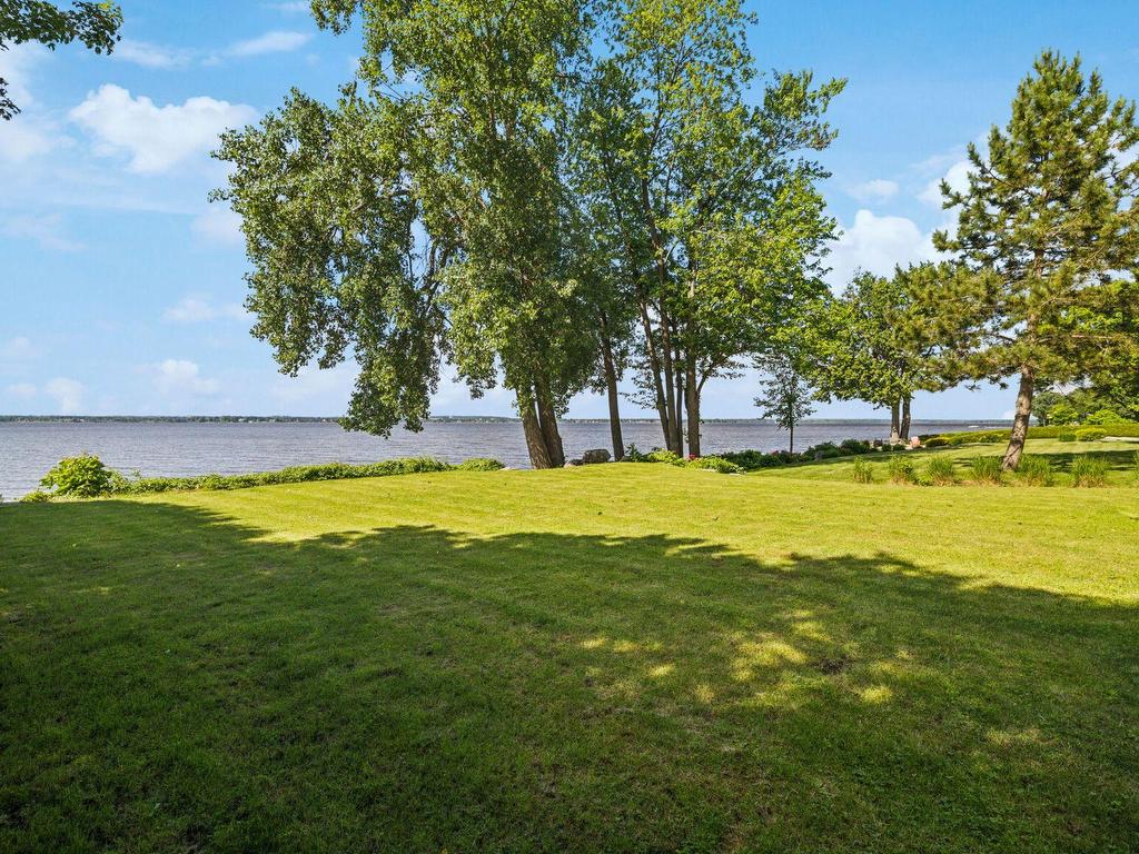 









79


Ch. Fraser

,
Gatineau (Aylmer),




QC
J9H2H1

