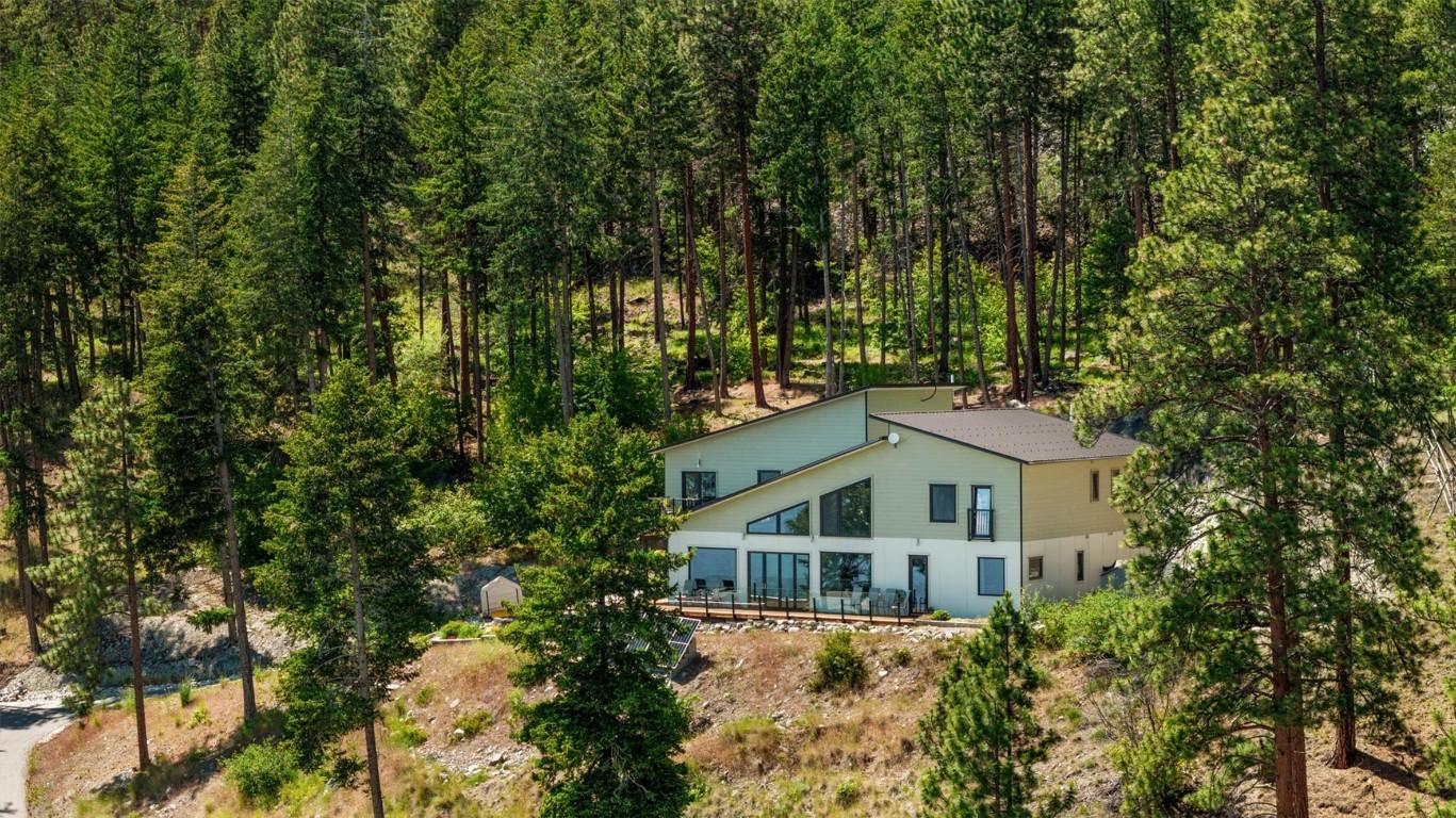 









6131


Seymoure

Lane,
Peachland,




BC
V0H 1X4

