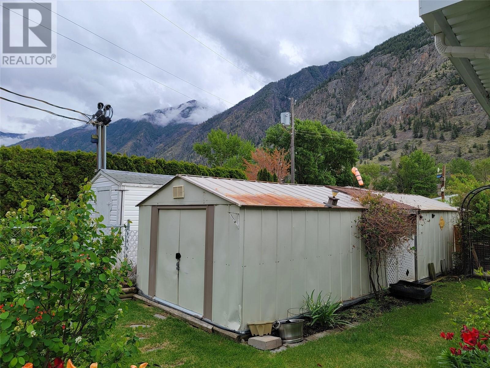 












3455 Highway 3 Unit# 4

,
Keremeos,




British Columbia
V0X1N1

