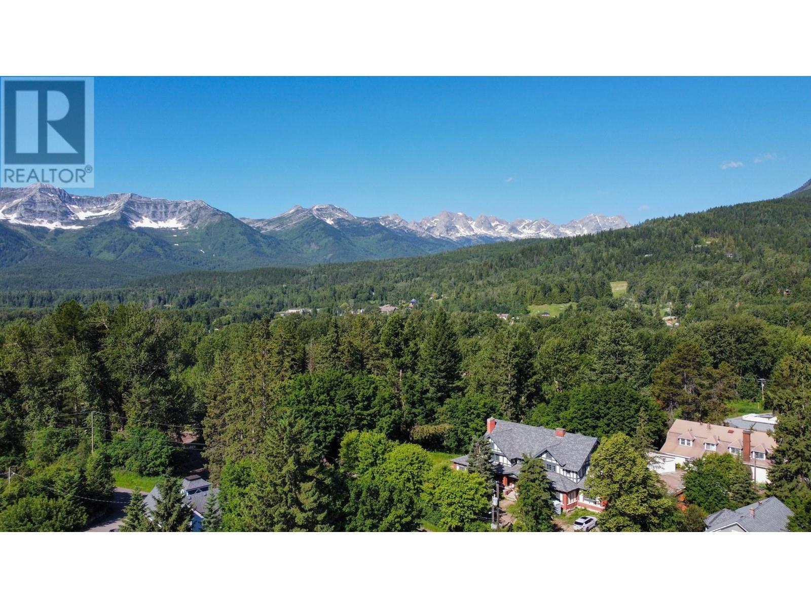 












321 4TH Avenue Unit# B

,
Fernie,




British Columbia
V0B1M0

