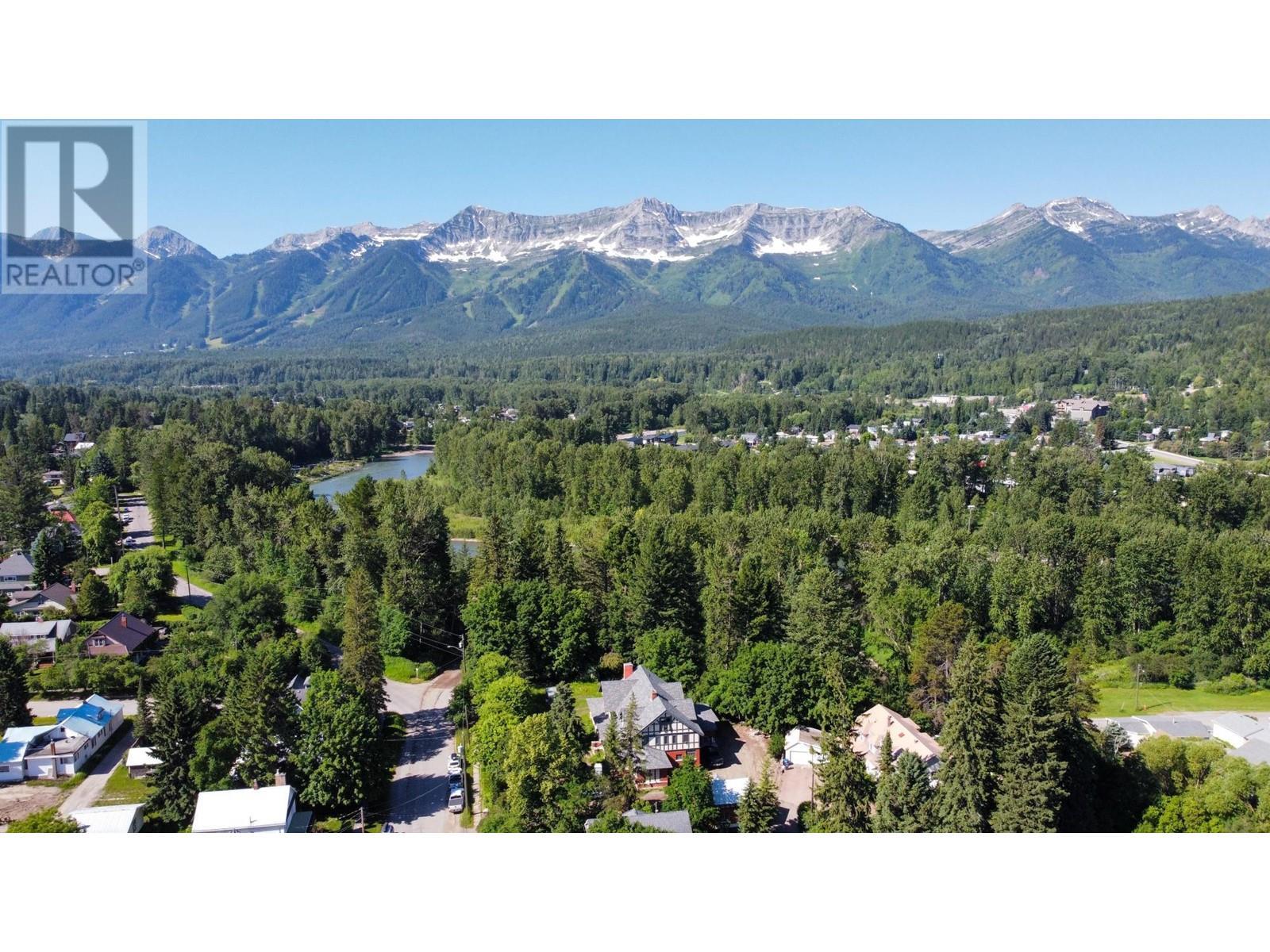 












321 4TH Avenue Unit# B

,
Fernie,




British Columbia
V0B1M0

