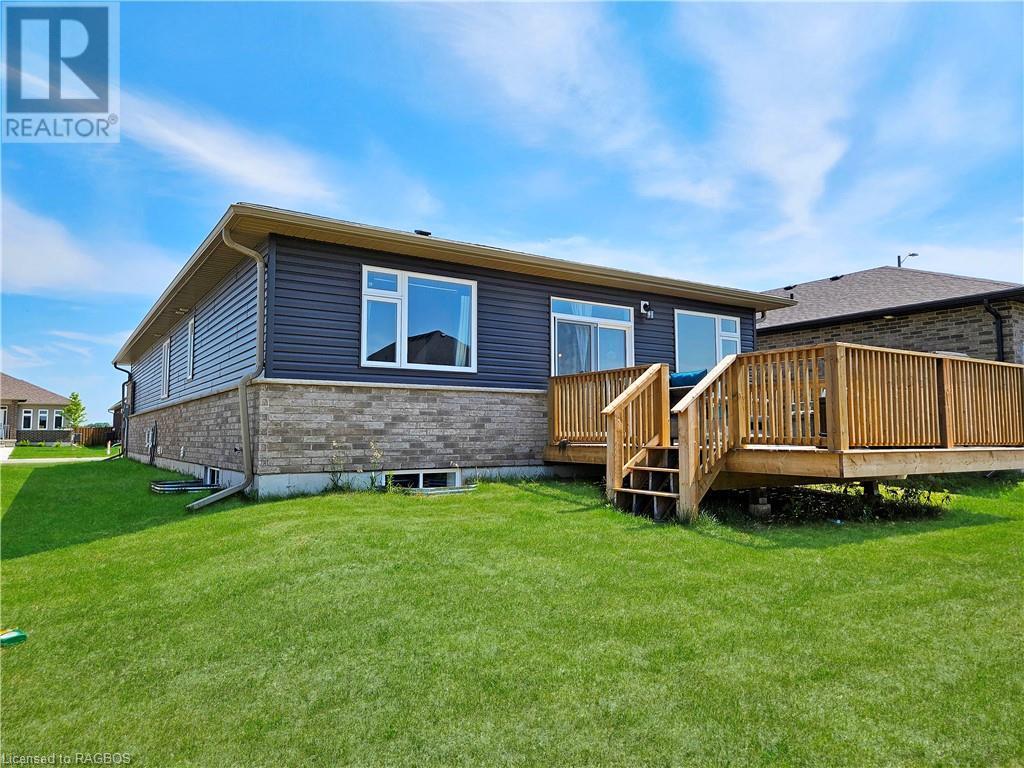 












360 MARY ROSE Avenue

,
Port Elgin,




Ontario
N0H2C3

