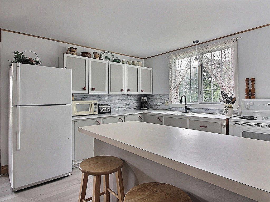 









107


Ch. Avoca

,
Grenville-sur-la-Rouge,




QC
J0V1B0

