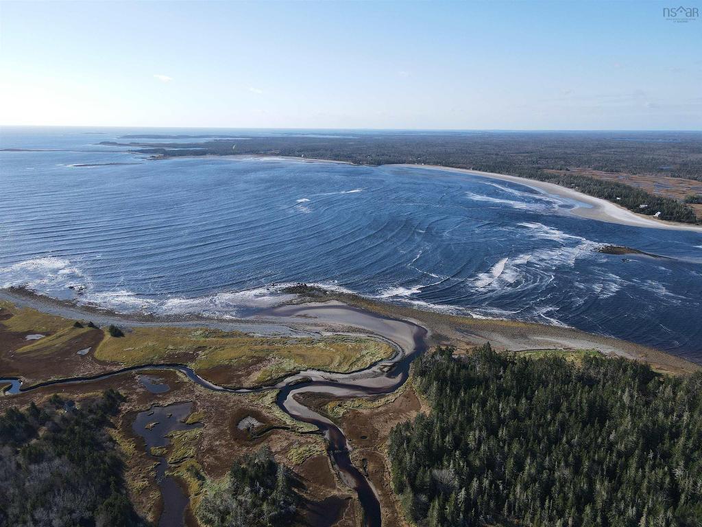 












Lot 3 East Sable Road

,
Sable River,







NS
B0T 1V0

