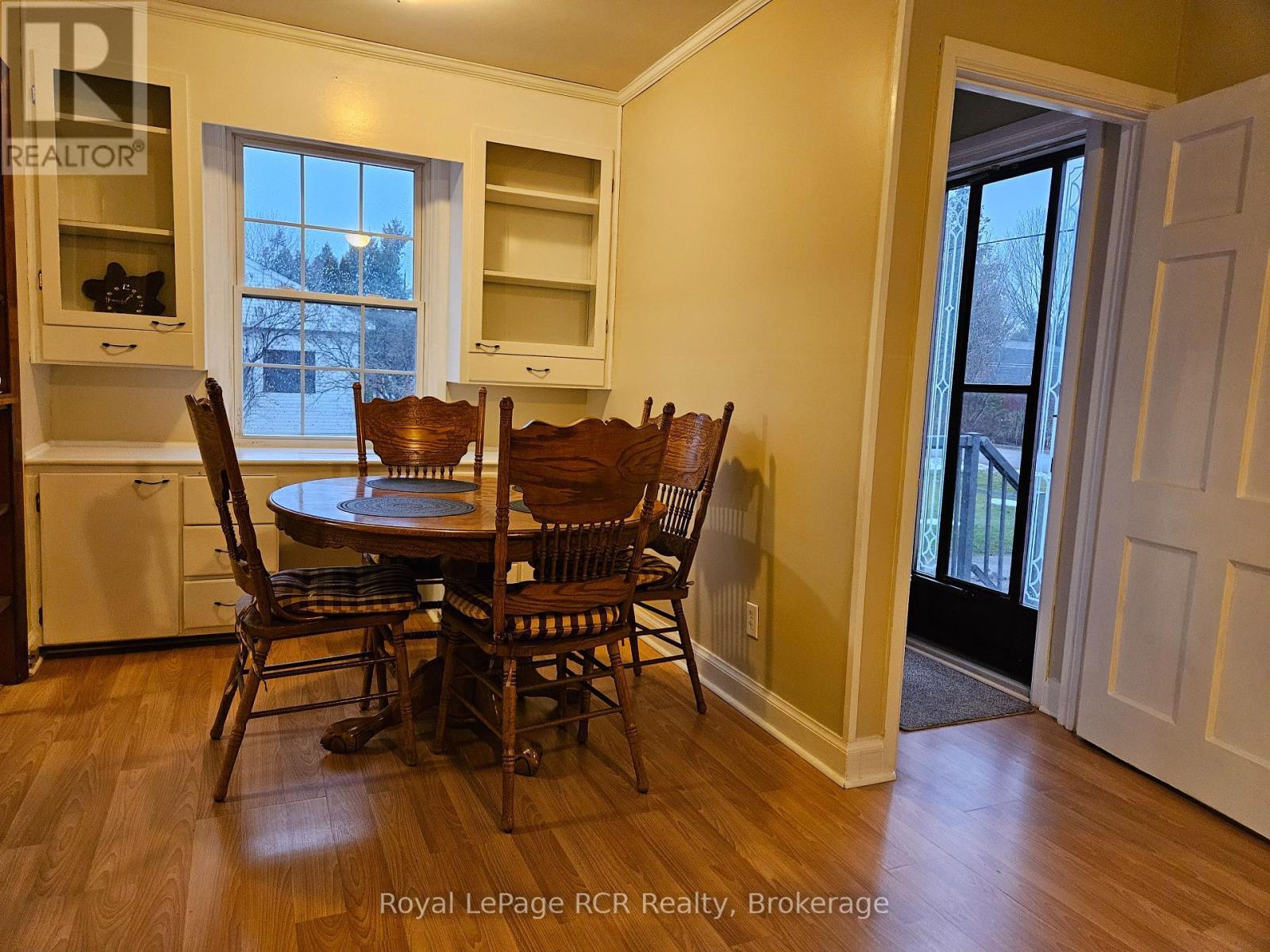 












886 16TH STREET W

,
Georgian Bluffs,




Ontario
N4K6V5

