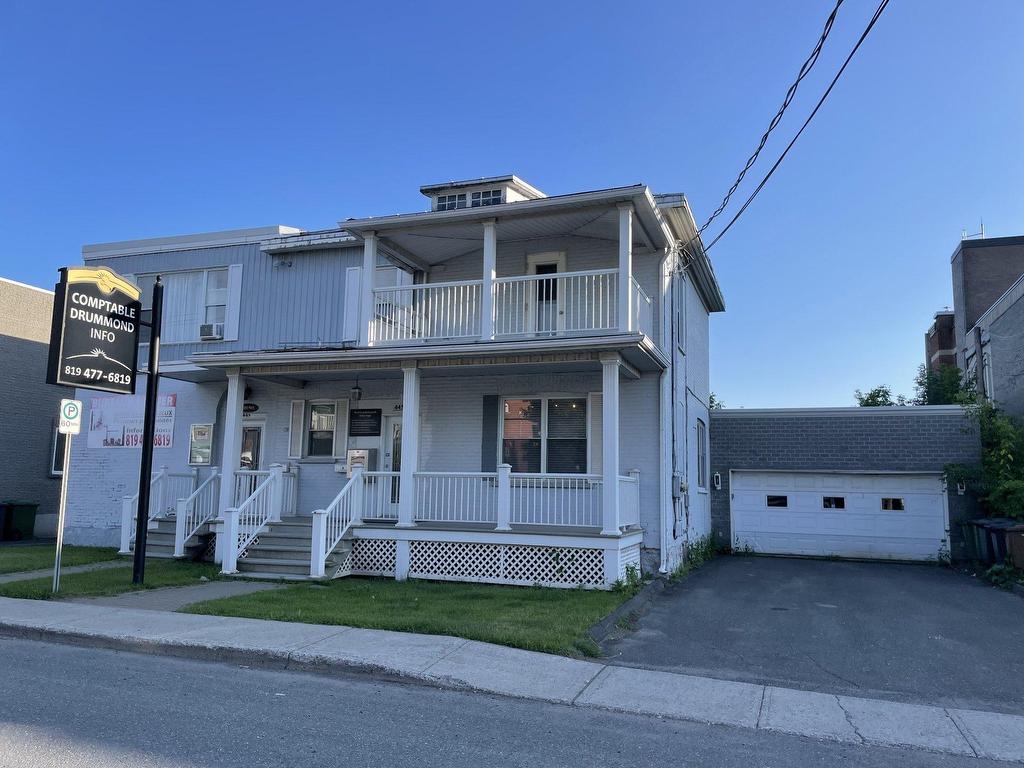 









445Z

 - 445AZ


Rue Brock

,
Drummondville,




QC
J2B1C9

