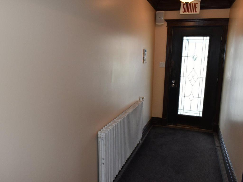 









445Z

 - 445AZ


Rue Brock

,
Drummondville,




QC
J2B1C9

