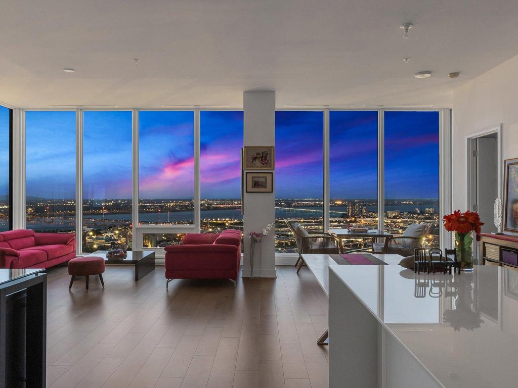 









1188


Rue St-Antoine O.

, PH2,
Montréal (Ville-Marie),




QC
H3C1B4

