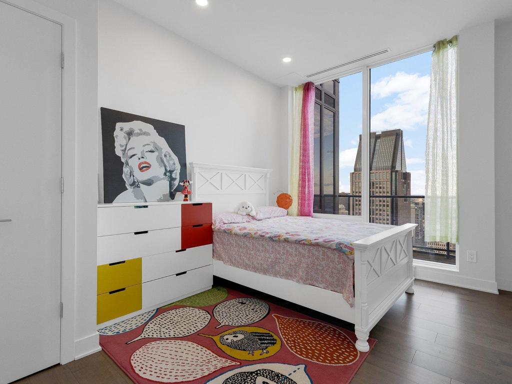 









1188


Rue St-Antoine O.

, PH2,
Montréal (Ville-Marie),




QC
H3C1B4

