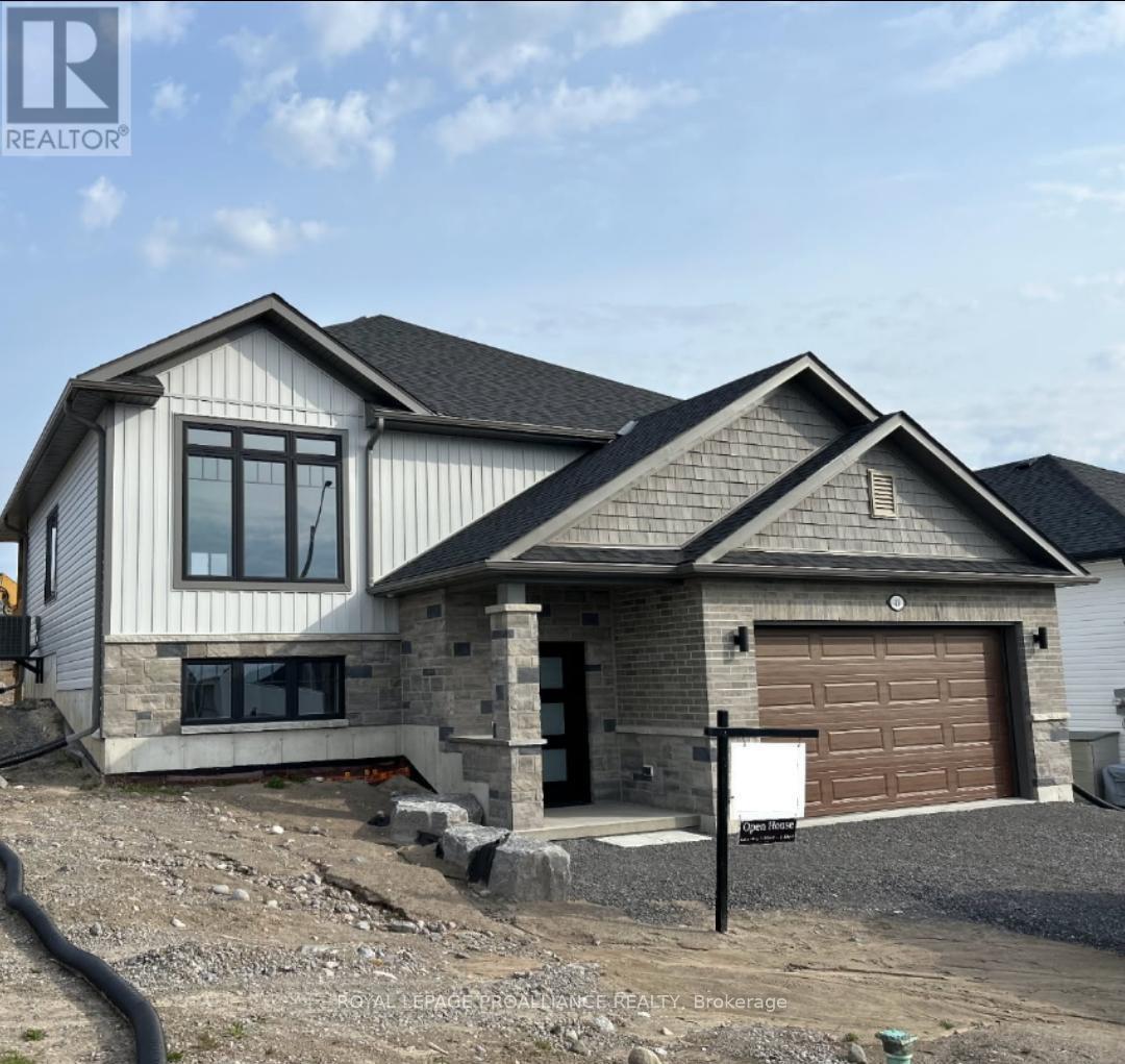 












40 ROSEWOOD DRIVE

,
Quinte West (Frankford Ward),




Ontario
K0K2C0


