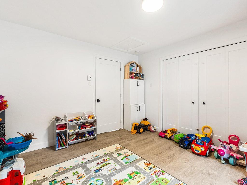 









123


Rue Gendreau

,
Coaticook,




QC
J1A2N3

