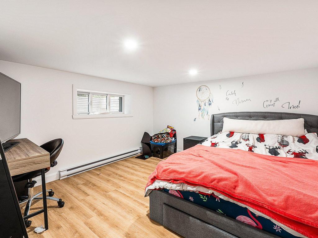 









123


Rue Gendreau

,
Coaticook,




QC
J1A2N3

