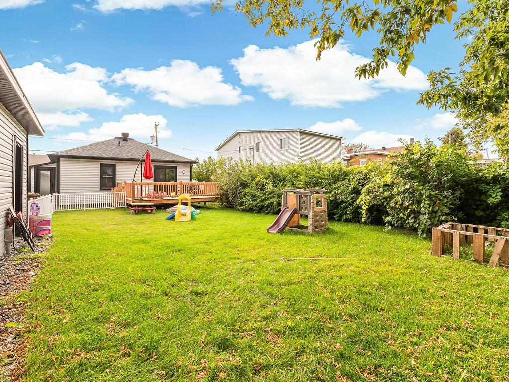









123


Rue Gendreau

,
Coaticook,




QC
J1A2N3

