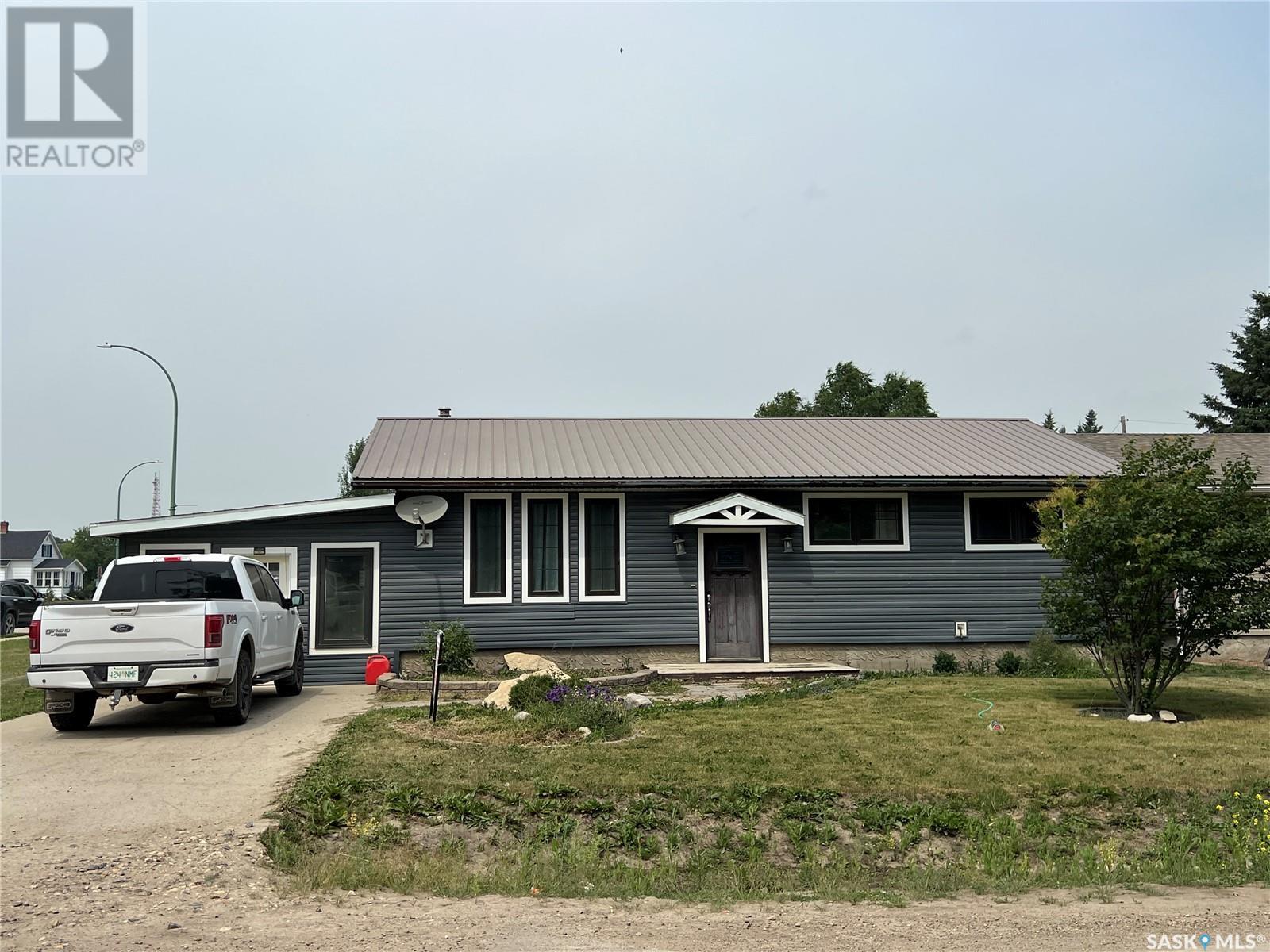 












104 Cooper STREET

,
Porcupine Plain,




Saskatchewan
S0E1H0

