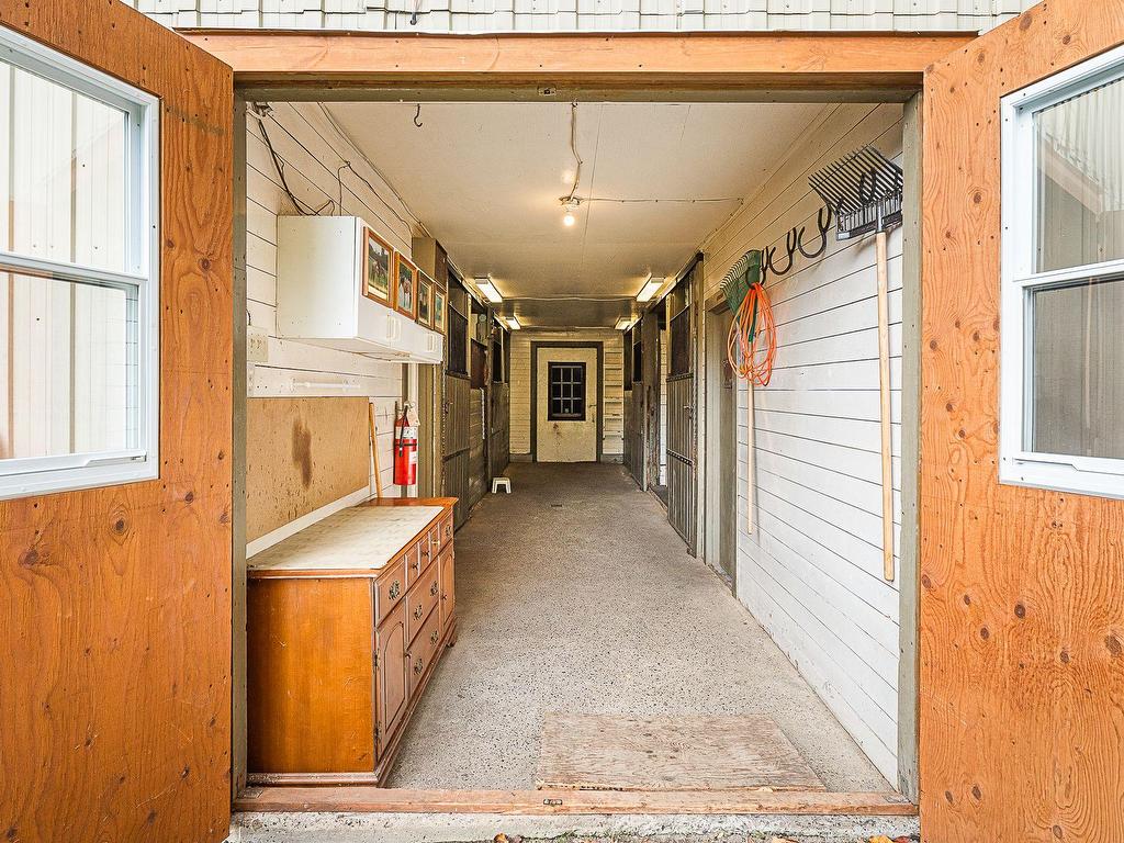 









61


Ch. de Foster

,
Lac-Brome,




QC
J0E1R0

