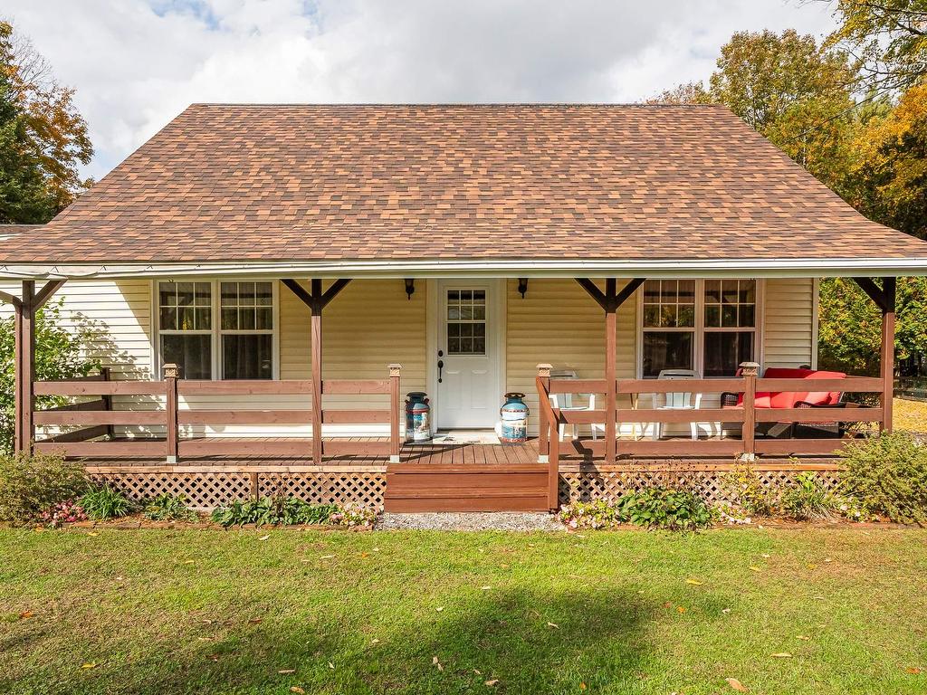 









61


Ch. de Foster

,
Lac-Brome,




QC
J0E1R0

