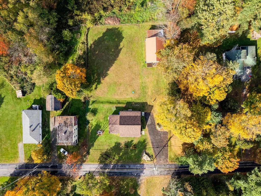 









61


Ch. de Foster

,
Lac-Brome,




QC
J0E1R0

