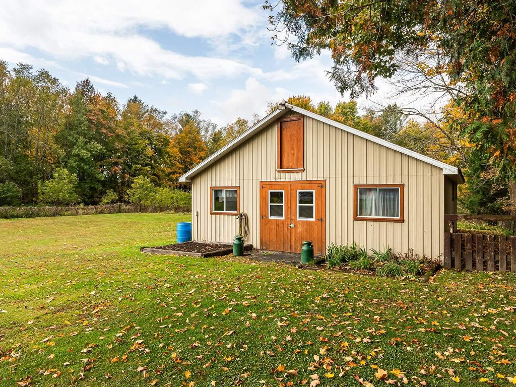









61


Ch. de Foster

,
Lac-Brome,




QC
J0E1R0

