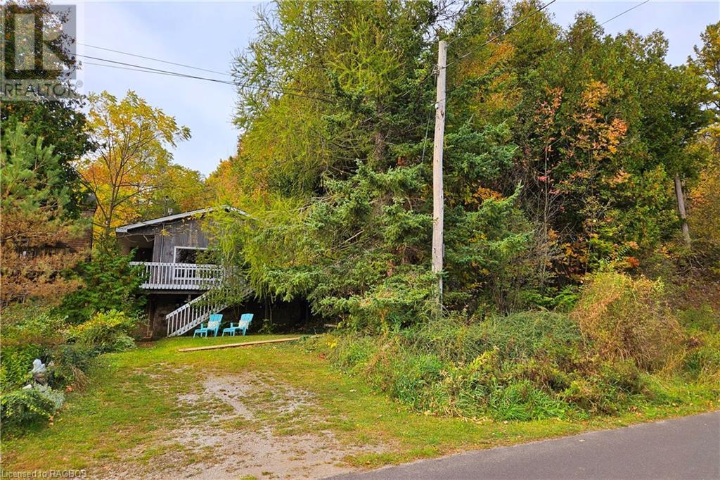 












28 HELEN Street

,
Lions Head,




Ontario
N0H1W0

