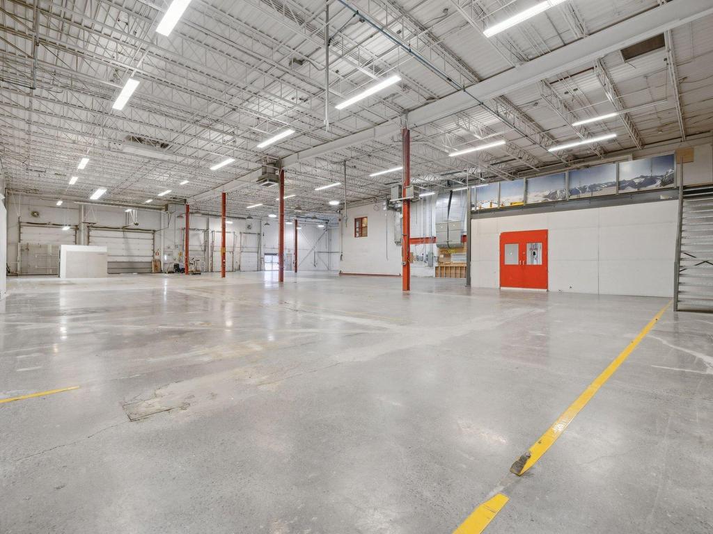 









250


Rue Deveault

,
Gatineau (Hull),




QC
J8Z1T4

