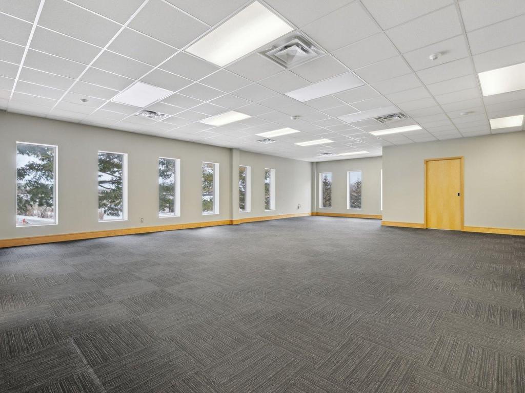 









250


Rue Deveault

,
Gatineau (Hull),




QC
J8Z1T4

