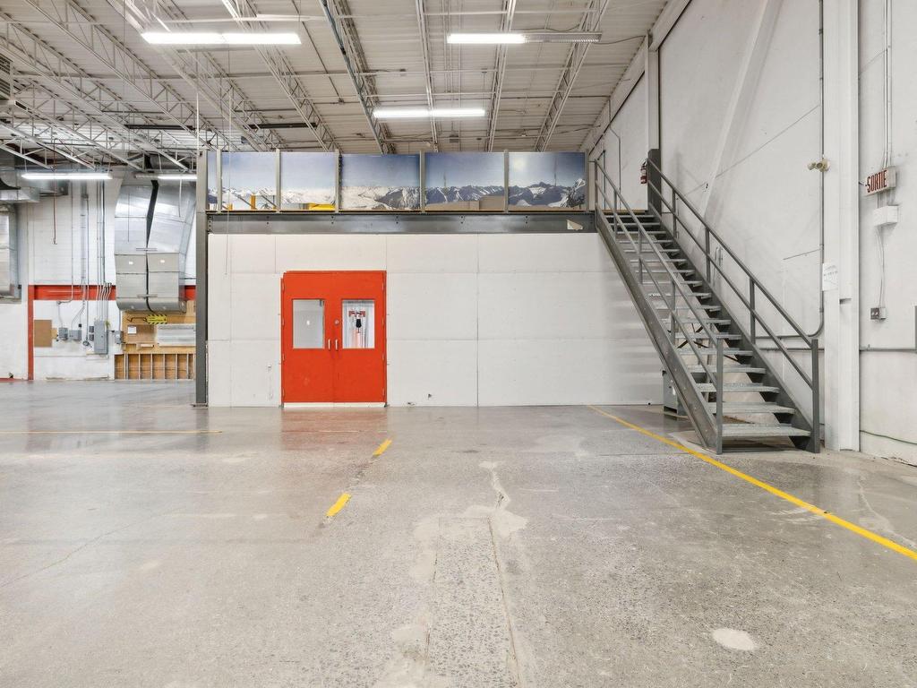 









250


Rue Deveault

,
Gatineau (Hull),




QC
J8Z1T4

