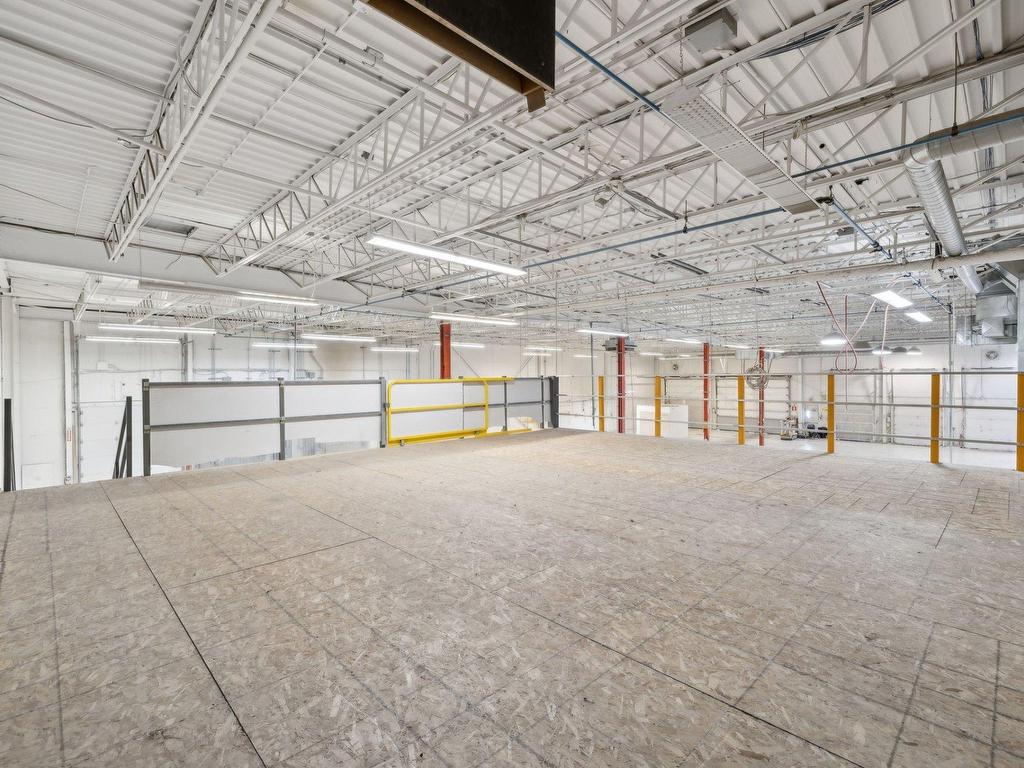 









250


Rue Deveault

,
Gatineau (Hull),




QC
J8Z1T4

