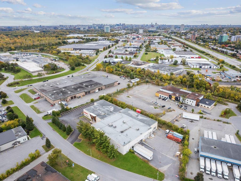 









250


Rue Deveault

,
Gatineau (Hull),




QC
J8Z1T4

