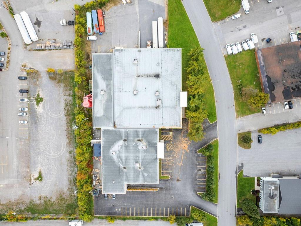 









250


Rue Deveault

,
Gatineau (Hull),




QC
J8Z1T4

