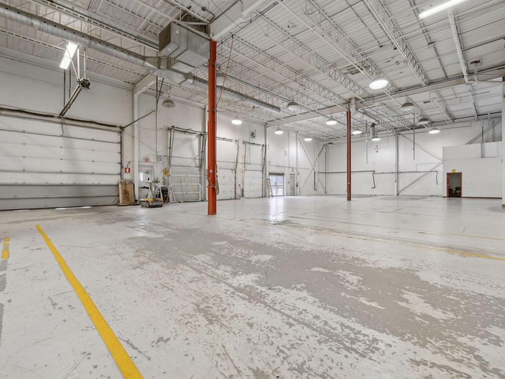









250


Rue Deveault

,
Gatineau (Hull),




QC
J8Z1T4

