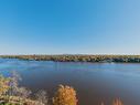 Vue sur l'eau