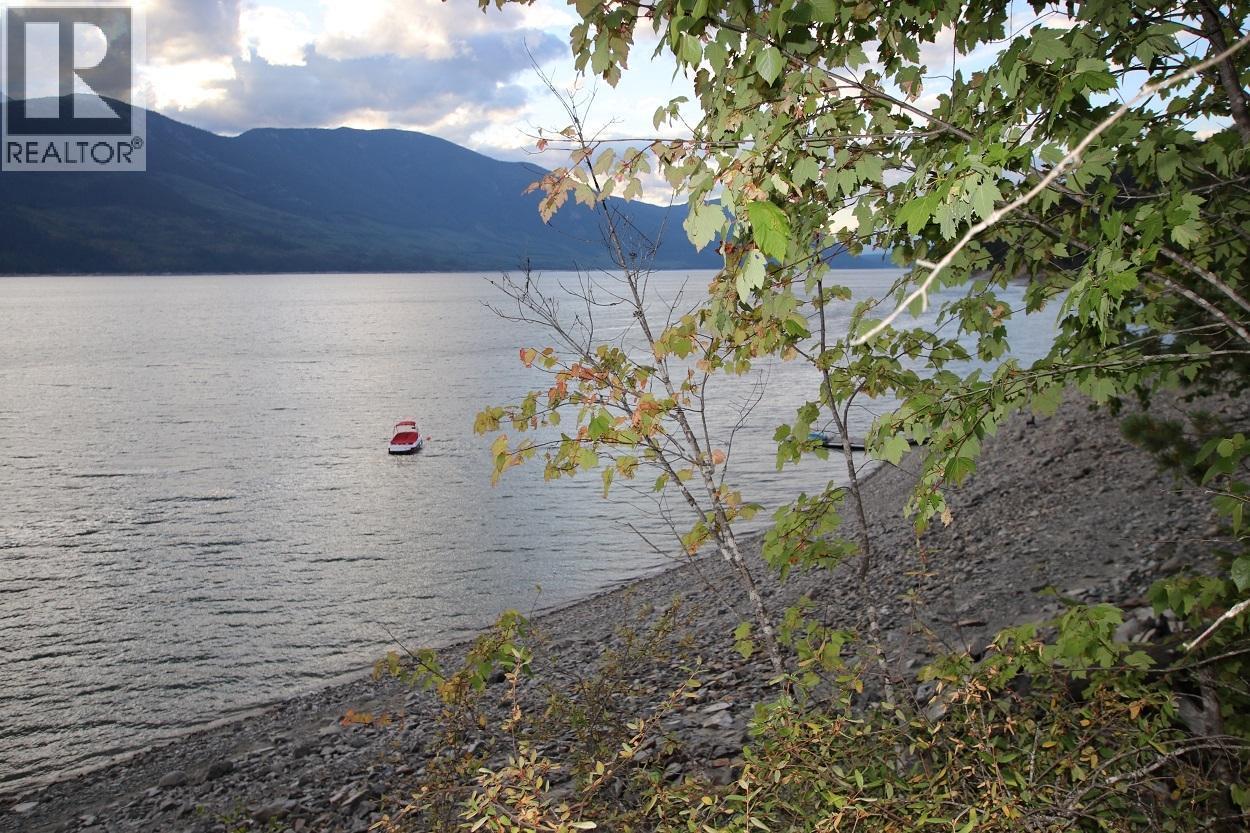












5621 Highway 23

,
Nakusp,







British Columbia
V0G1R1

