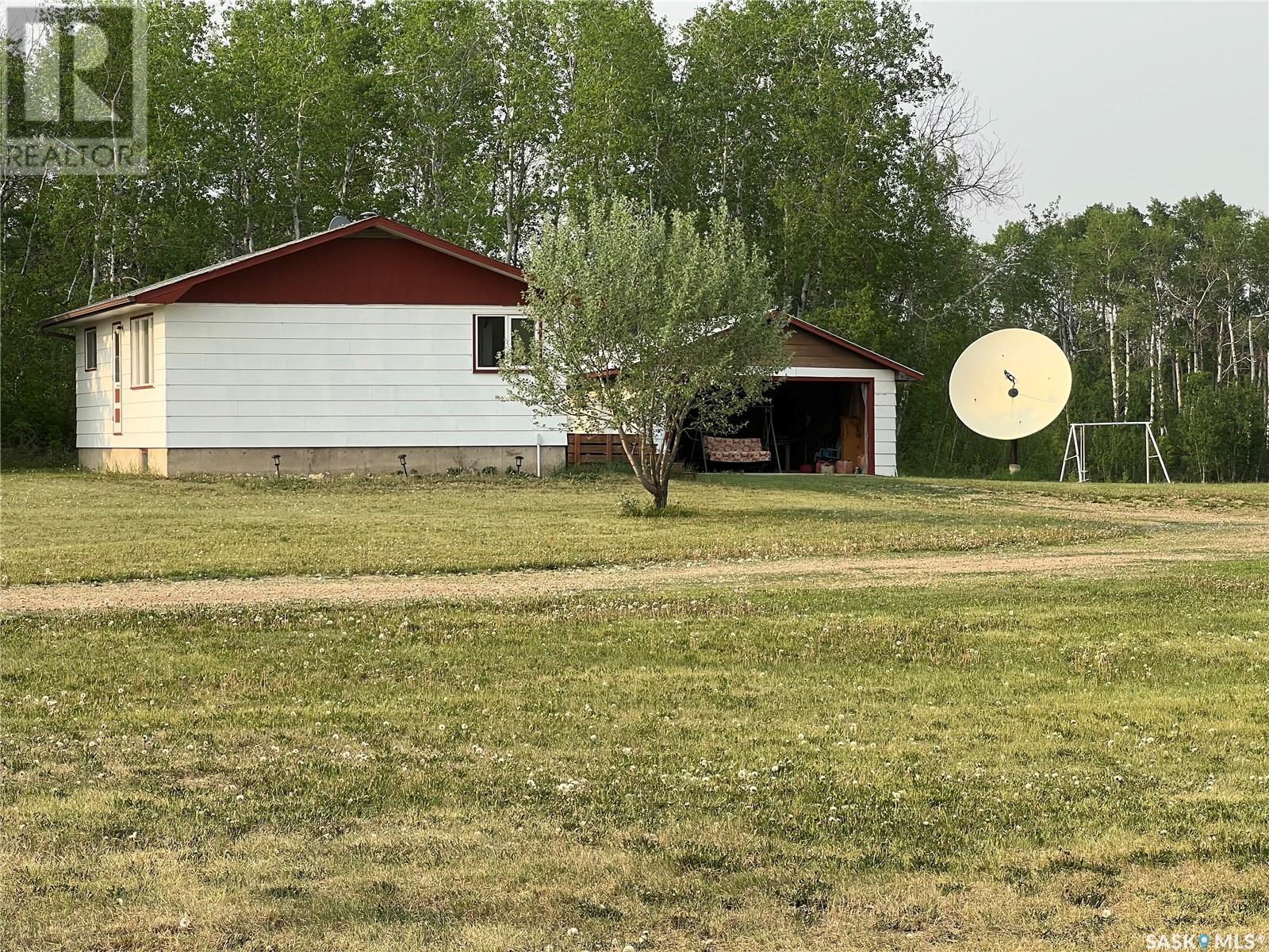 












Hill Acreage

,
Porcupine Rm No. 395,




Saskatchewan
S0E1H0

