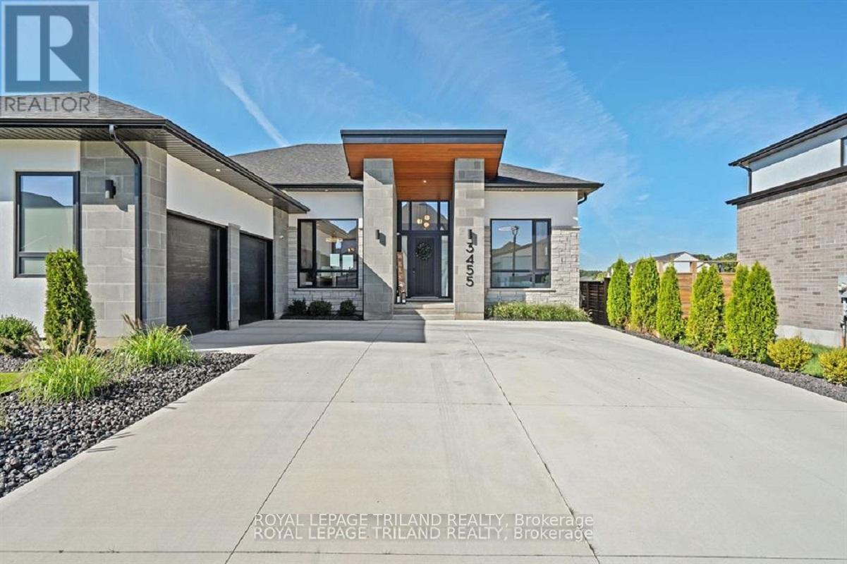 












3455 GRAND OAK CROSSING

,
London,




Ontario
N6P0G7

