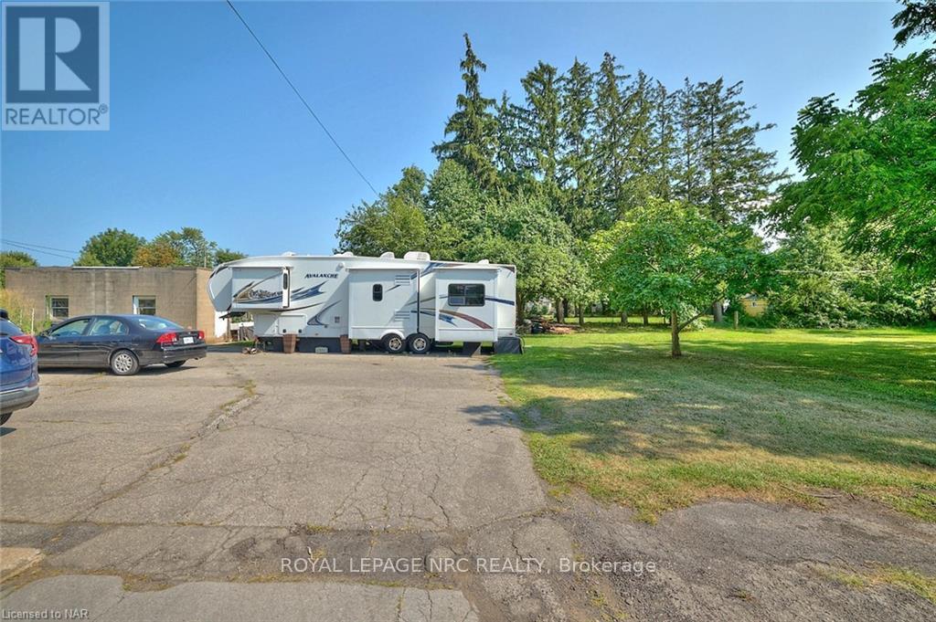 












3758 MAIN STREET

,
Niagara Falls (Chippawa),




Ontario
L2G6B2

