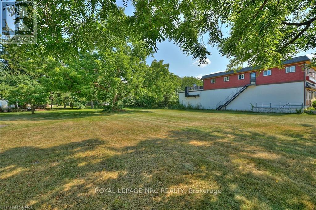 












3758 MAIN STREET

,
Niagara Falls (Chippawa),




Ontario
L2G6B2

