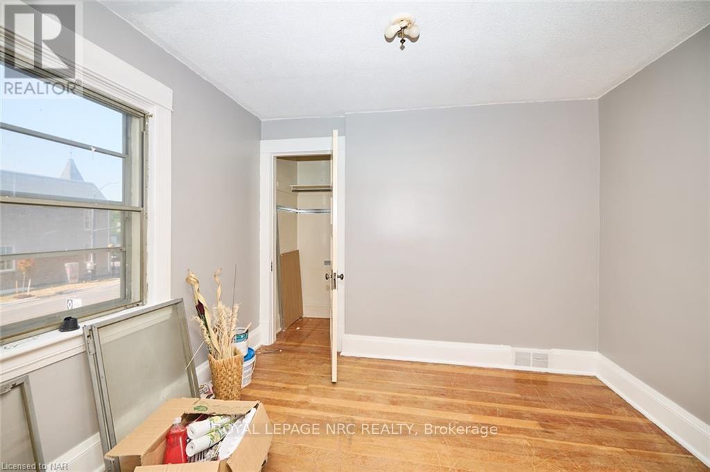 












3758 MAIN STREET

,
Niagara Falls (Chippawa),




Ontario
L2G6B2

