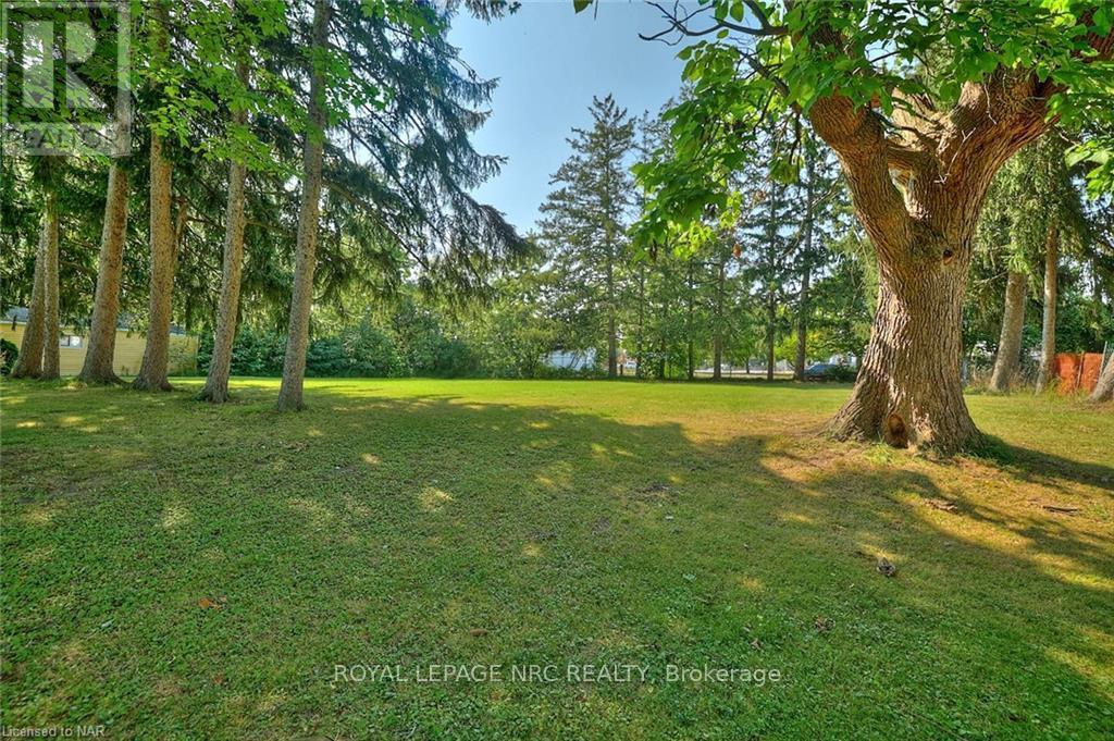 












3758 MAIN STREET

,
Niagara Falls (Chippawa),




Ontario
L2G6B2


